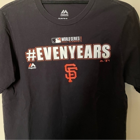 San Francisco SF Giants Baseball Black #evenyears Graphic Short Sleeve T-Shirt - Picture 2 of 4